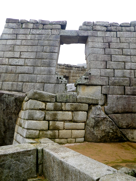 Machu Picchu:   